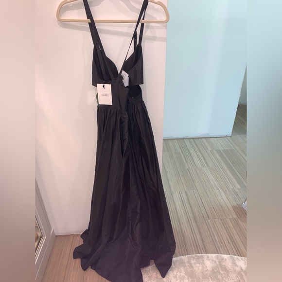 Custom size 0 Fame and Partners formal gown - Picture 3 of 8